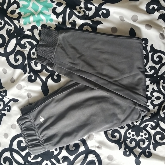 2/$15 ATHLETIC Works Boys' Tricot Jogger NWT - Picture 5 of 5